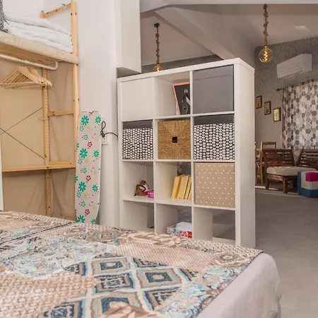 Appartement Miramar 10 *