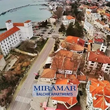 Апартаменти Miramar 10 Балчик